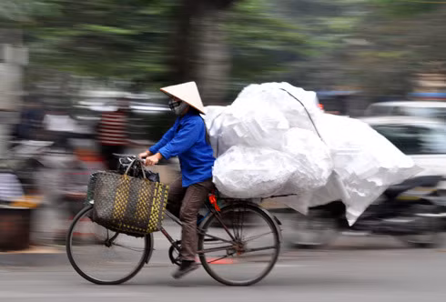 HSBC: Nợ công Việt Nam ngày càng trầm trọng và tiến sát ngưỡng giới hạn 65%