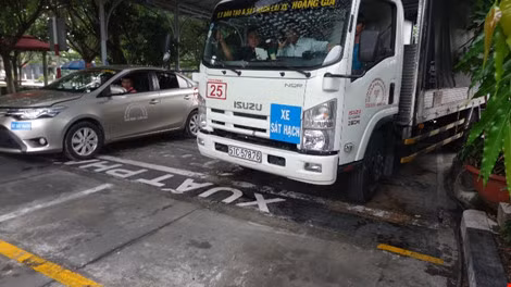 Từ 1-7, lưu ý những điều sau, kẻo thi lái xe trên đường dễ… rớt! ảnh 11 Từ 1-7, lưu ý những điều sau, kẻo thi lái xe trên đường dễ… rớt! ảnh 11