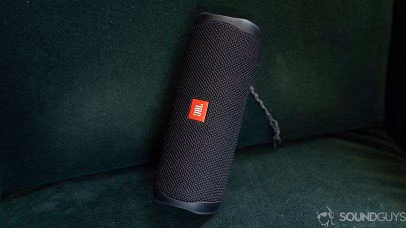 JBL Flip 5 (Ảnh: SoundGuys) JBL Flip 5 (Ảnh: SoundGuys)