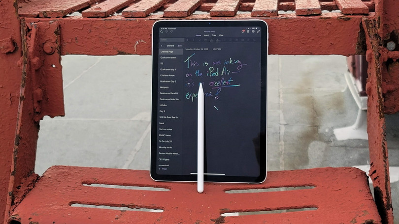 Màn hình 60 Hz khiến cho trải nghiệm viết trên iPad Air 4 rất tệ (Ảnh: PC Mag) Màn hình 60 Hz khiến cho trải nghiệm viết trên iPad Air 4 rất tệ (Ảnh: PC Mag)