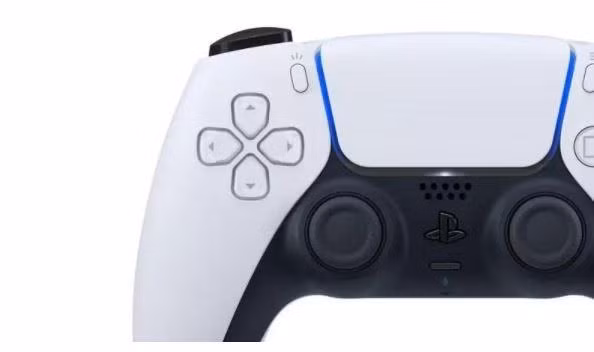 Việc kết nối tay cầm PS5 với smartphone rất đơn giản (Ảnh: Tech Radar)