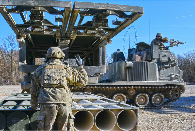 Ukraine đã nhận được Hệ thống tên lửa phóng nhiều lần M270 đầu tiên (Ảnh: The Drive) Ukraine đã nhận được Hệ thống tên lửa phóng nhiều lần M270 đầu tiên (Ảnh: The Drive)