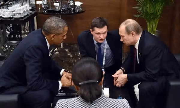 Tổng thống Obama và Tổng thống Putin mặt đối mặt bàn về vấn đề an ninh thế giới