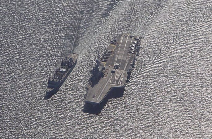 Trên tàu sân bay Pháp tham gia tấn công quân IS ở Trung Đông ảnh 11