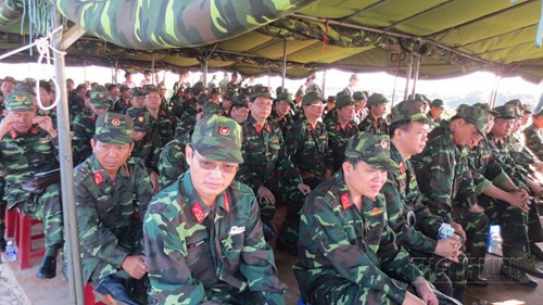 Diễn tập quân sự: Chống các tàu trang bị vũ khí hạng nặng đổ bộ từ biển ảnh 3