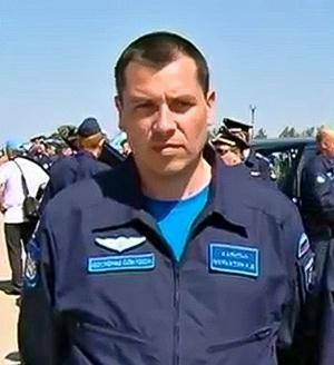 Phi côngKonstantin Murakhtin, người may mắn thoát chết sau khi Thổ Nhĩ Kỳ bắn phi cơ Su-24 hôm 24/11. Ảnh:Guardian