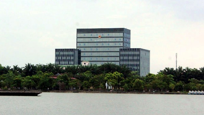 Ngắm công sở khang trang ở 3 tỉnh, thành đòi xây 'Trung tâm hành chính nghìn tỉ' - ảnh 8