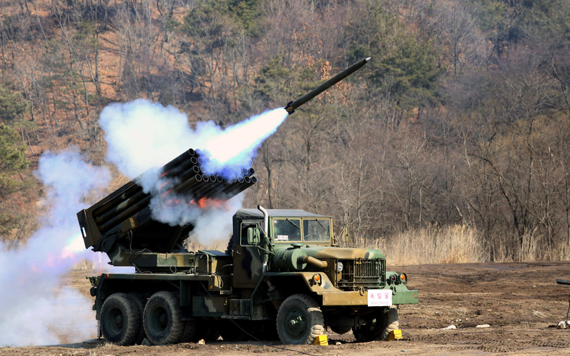 Quốc tập trận bắn đạn thật gần biên giới Bắc Triều Tiên.