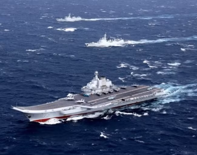 Biên đội tàu sân bay Liêu Ninh, Hải quân Trung Quốc. Ảnh: Reuters/Thời báo Tự do Đài Loan.