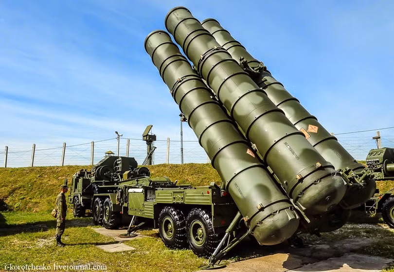 Chuyên gia phương Tây cho rằng đã vô hiệu hoá được S-400. Tuy nhiên, hàng chục tên lửa Tomahawk Mỹ tấn công Syri bỗng dưng mất tích khiến không ai biết chuyện gì đã thực sự diễn ra