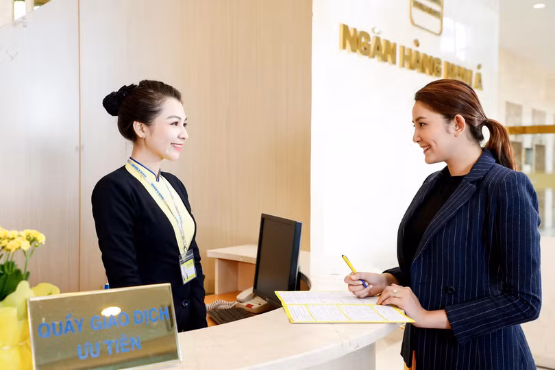 Chủ tịch Nam A Bank Nguyễn Quốc Toàn “sẽ từ nhiệm” ảnh 4