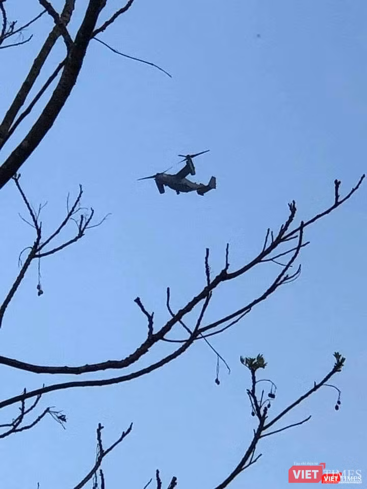 Thêm một góc ảnh về sự xuất hiện của MV-22 Osprey tại Đà Nẵng. (ảnh: T.V.T.)