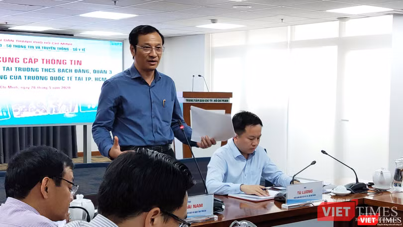 Ông Lê Hoài Nam, Phó Giám đốc Sở GD&ĐT TP.HCM nói về mâu thuẫn khó hòa giải (Ảnh: Hòa Bình) 