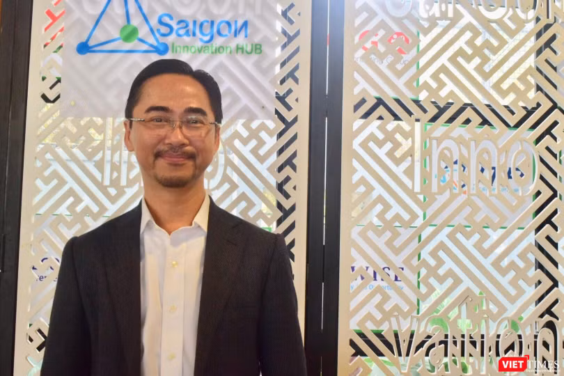 Ông Phan Thanh Sơn, Giám đốc Phát triển Kinh doanh Công ty Cổ phần Hệ thống Thông tin FPT mang đến cho doanh nghiệp vừa và nhỏ nhiều kinh nghiệm chuyển đổi số hữu ích