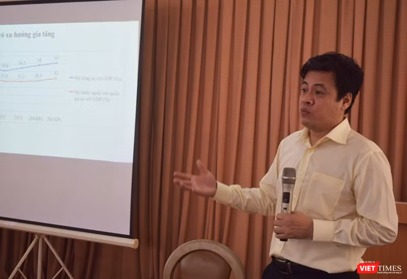 TS Trần Anh Tuấn - Viện trưởng Viện Nghiên cứu phát triển TP.HCM TS Trần Anh Tuấn - Viện trưởng Viện Nghiên cứu phát triển TP.HCM