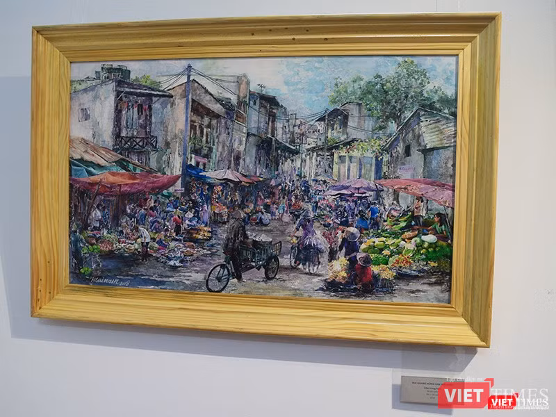 Chợ trong hẻm - Tác phẩm xé giấy của họa sĩ Mai Nam
