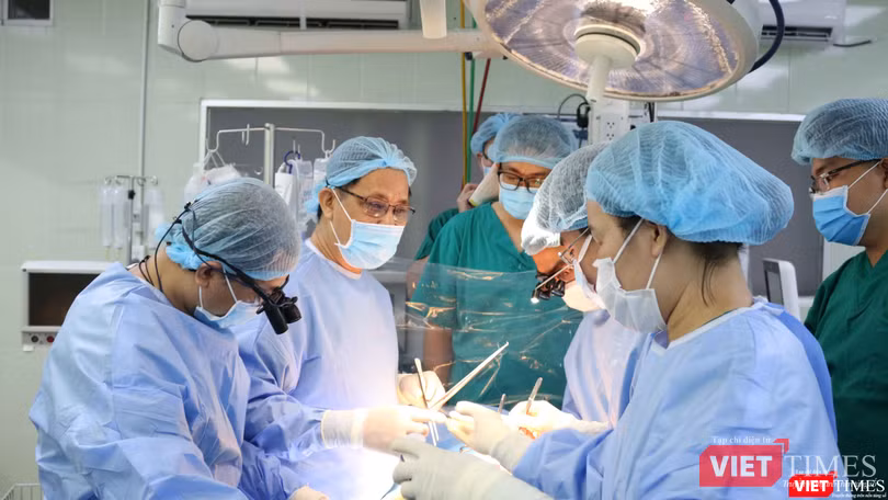 Mỗi ca ghép tim đều vô cùng căng thẳng (Ảnh: BVCR) Mỗi ca ghép tim đều vô cùng căng thẳng (Ảnh: BVCR)