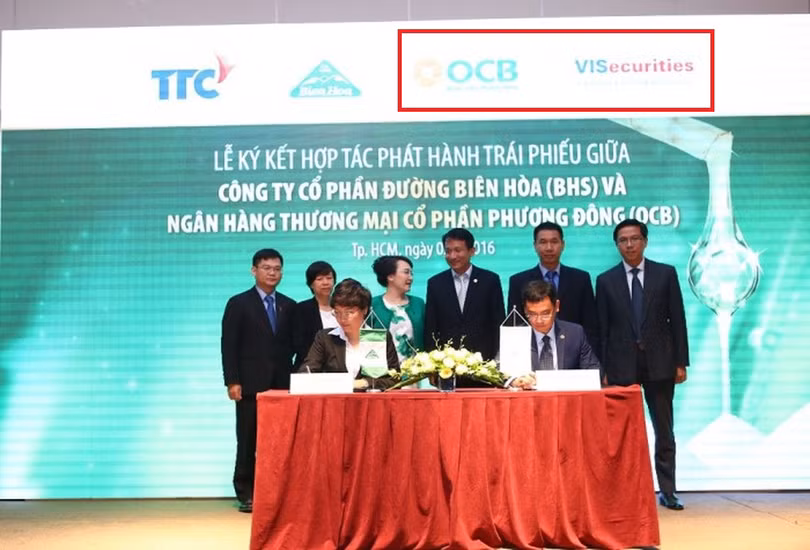 Một thương vụ điển hình cho sự song hành của cặp đôi OCB - VIS. Trong các "deal" trái phiếu, nếu OCB là trái chủ hay tham gia bảo lãnh thanh toán, VIS thường là đơn vị tư vấn, đại lý phát hành, tổ chức đại diện người sở hữu trái phiếu. (Ảnh: Vise) Một thương vụ điển hình cho sự song hành của cặp đôi OCB - VIS. Trong các "deal" trái phiếu, nếu OCB là trái chủ hay tham gia bảo lãnh thanh toán, VIS thường là đơn vị tư vấn, đại lý phát hành, tổ chức đại diện người sở hữu trái phiếu. (Ảnh: Vise)