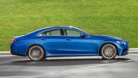 Mercedes-Benz CLS: Sedan CLS của Mercedes sẽ dừng sản xuất vào năm 2023 khi hãng xe Đức này thu gọn danh mục sản phẩm. Trong khi chiếc sedan bốn cửa này rời sân khấu, chiếc E-Class sedan được dựa trên thiết kế này vẫn tiếp tục được sản xuất.