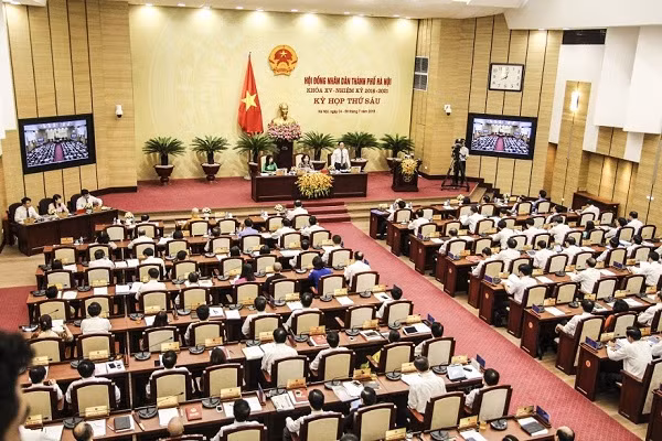 Phiên khai mạc Kỳ họp thứ 6 HĐND Thành phố khóa XV, nhiệm kỳ 2016 - 2021/ Ảnh: Kinh tế đô thị