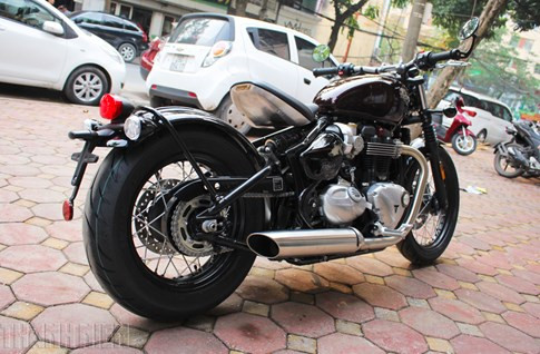 Triumph Bonneville Bobber 2017 đầu tiên về VN, giá 580 triệu đồng ảnh 9 Triumph Bonneville Bobber 2017 đầu tiên về VN, giá 580 triệu đồng ảnh 9
