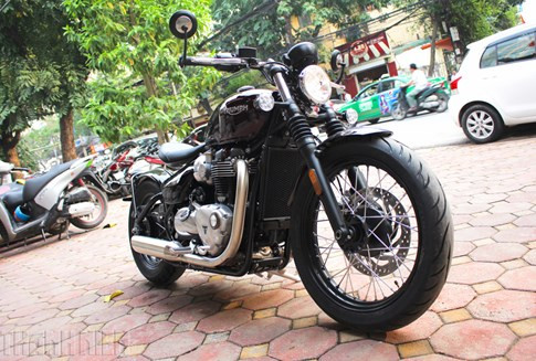 Triumph Bonneville Bobber 2017 đầu tiên về VN, giá 580 triệu đồng ảnh 8 Triumph Bonneville Bobber 2017 đầu tiên về VN, giá 580 triệu đồng ảnh 8