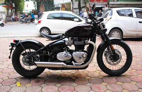 Triumph Bonneville Bobber 2017 đầu tiên về VN, giá 580 triệu đồng ảnh 4 Triumph Bonneville Bobber 2017 đầu tiên về VN, giá 580 triệu đồng ảnh 4