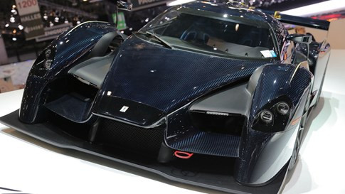 Triệu phú Glickenhaus sản xuất siêu xe: ‘Lỗ 15 triệu USD vẫn chơi’ ảnh 5