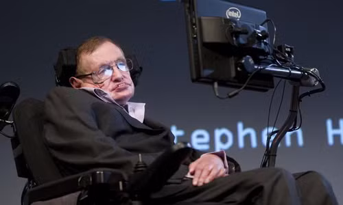 Ông hoàng Vật lý Stephen Hawking. Ảnh: AFP.