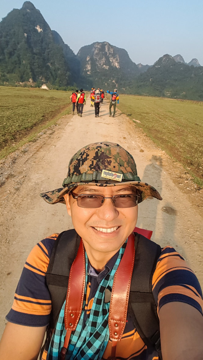 Hãy chú ý dến hậu cảnh khi chụp selfie - Ảnh: Phạm An Dương