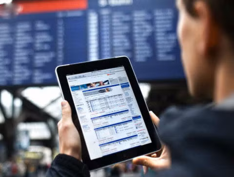 Hà Nội trang bị Smartphone cho cảnh sát giao thông, công an khu vực ảnh 1