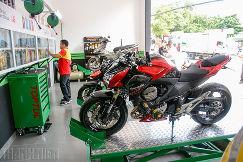Nở rộ đại lý phân phối, bảo dưỡng mô tô tại TP.HCM - ảnh 2