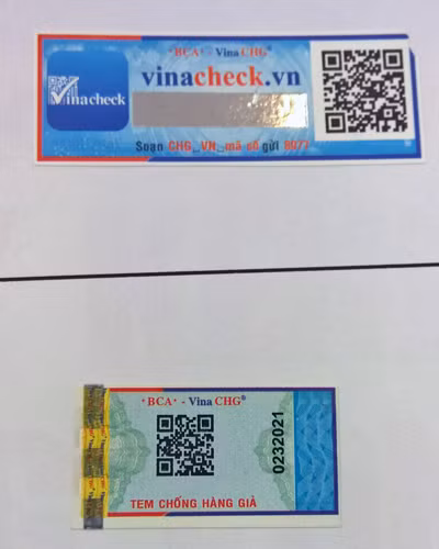 Tem dán trên sản phẩm, khi soi smartphone sẽ hiện ra thông tin truy nguồn gốc. Ảnh: S.H