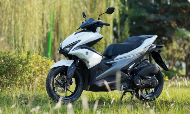 Yamaha NVX ra mắt Đông Nam Á lần đầu tại Sepang, Malaysia hôm 29/10. Hãng xe Nhật dự kiến trình làng và công bố giá bán tại Việt Nam trong tháng 12.