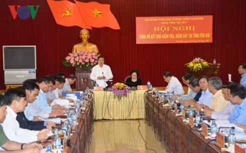 Toàn cảnh buổi làm việc.