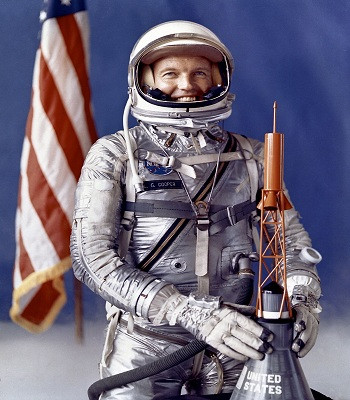 Gordon Cooper từng tham gia sứ mệnh Project Mercury của NASA. Ảnh:NASA. Gordon Cooper từng tham gia sứ mệnh Project Mercury của NASA. Ảnh:NASA.