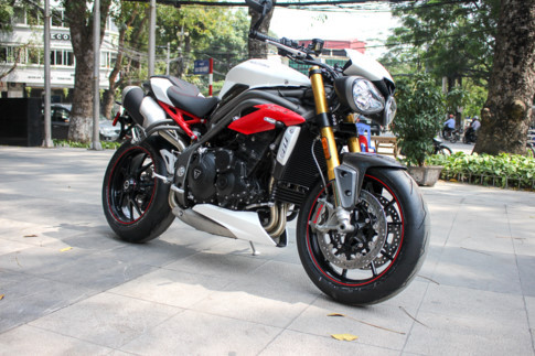 ‘Chiến binh đường phố’ Triumph Speed Triple R 2017 về Việt Nam ảnh 11