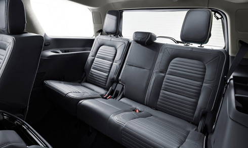 Lincoln Navigator 2018 - 'khủng long' Mỹ ảnh 8