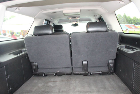 'Khủng long' Cadillac Escalade 2007 giá 1,2 tỷ tại Việt Nam ảnh 10