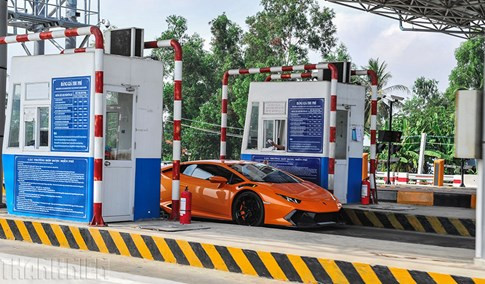 Siêu bò Lamborghini Huracan độ Vorsteiner chất nhất Việt Nam ảnh 7