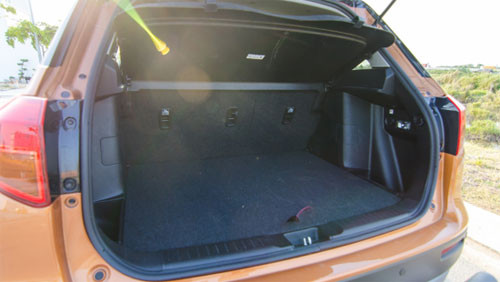 Suzuki Vitara 2016 - đối thủ nặng ký trong phân khúc SUV đô thị ảnh 4 Suzuki Vitara 2016 - đối thủ nặng ký trong phân khúc SUV đô thị ảnh 4