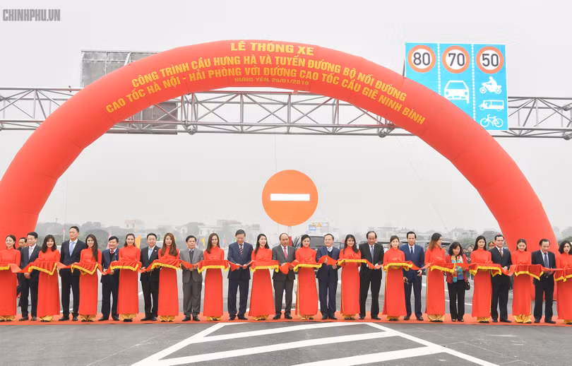 Thông xe tuyến đường nối cao tốc Hà Nội - Hải Phòng với Cầu Giẽ - Ninh Bình có tổng chiều dài 48km.