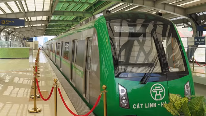 Tuyến đường sắt trên cao Cát Linh - Hà Đông có chiều dài khoảng 13km.