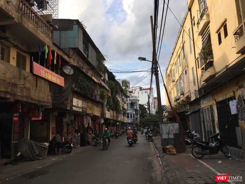 Hiện nay trên địa bàn TP Hà Nội có 1.579 nhà chung cư cũ.