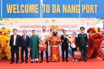 Du khách xông đất Đà Nẵng trong những ngày đầu năm Bính Ngọ 2026.