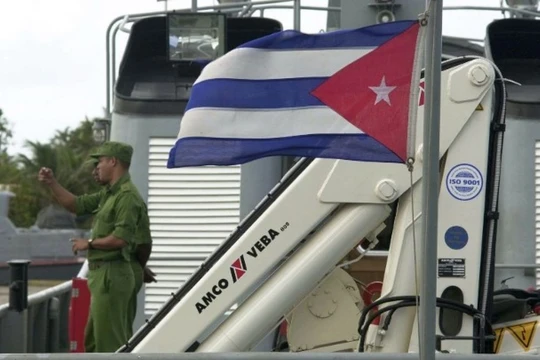 Tàu tuần tra của lực lượng biên phòng Cuba. Ảnh: Dongfang.