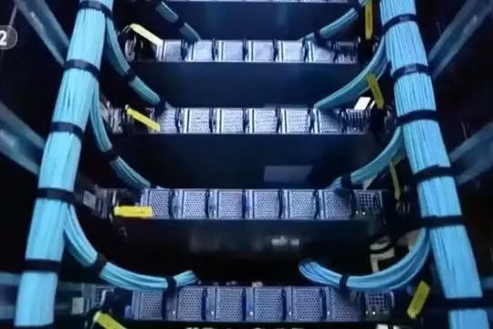 Trí tuệ nhân tạo tăng trưởng nhanh, ứng dụng rộng rãi đem lại cơ hội phát triển cho ngành sản xuất cáp quang Trung Quốc. Ảnh: Worldjournal.