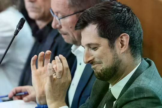 Ông Adrian Dolimont, Thủ hiến vùng Wallonia của Bỉ tuyên bố sẽ không cấp phép cho các thiết bị có thể tăng cường khả năng quân sự của Israel. Ảnh: Alamy.