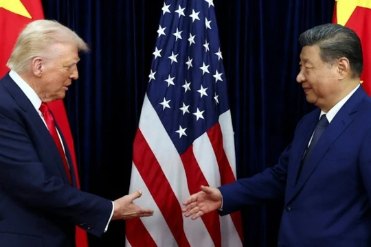 Tổng thống Mỹ Donald Trump cho biết có thể hoãn chuyến thăm Trung Quốc dự kiến diễn ra từ 31/3 đến 2/4. Ảnh: HK01.