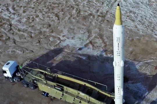 Hình ảnh tên lửa Sejil-2 của Iran. Ảnh: Getty.